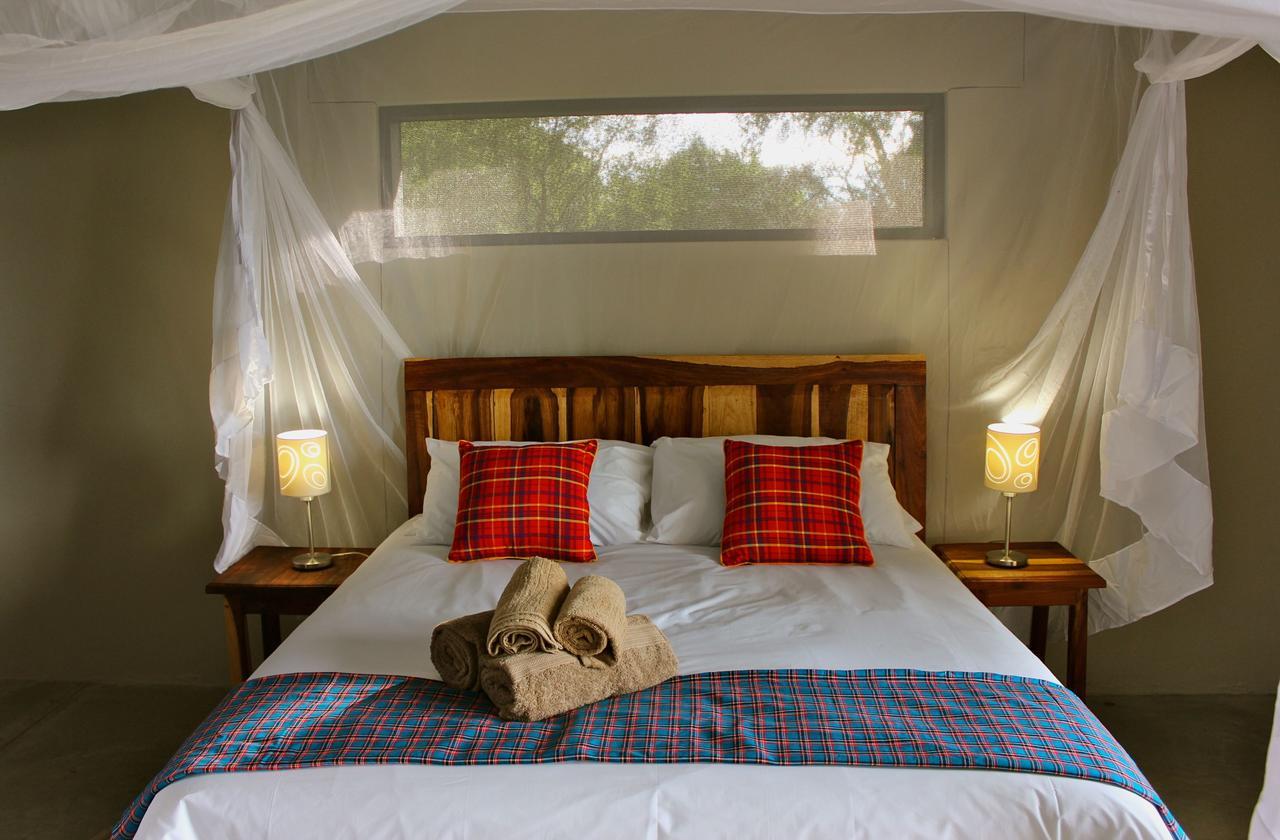 Caprivi Mutoya Lodge And Campsite カティマ・ムリロ エクステリア 写真