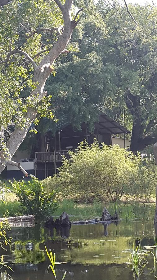 Caprivi Mutoya Lodge And Campsite カティマ・ムリロ エクステリア 写真