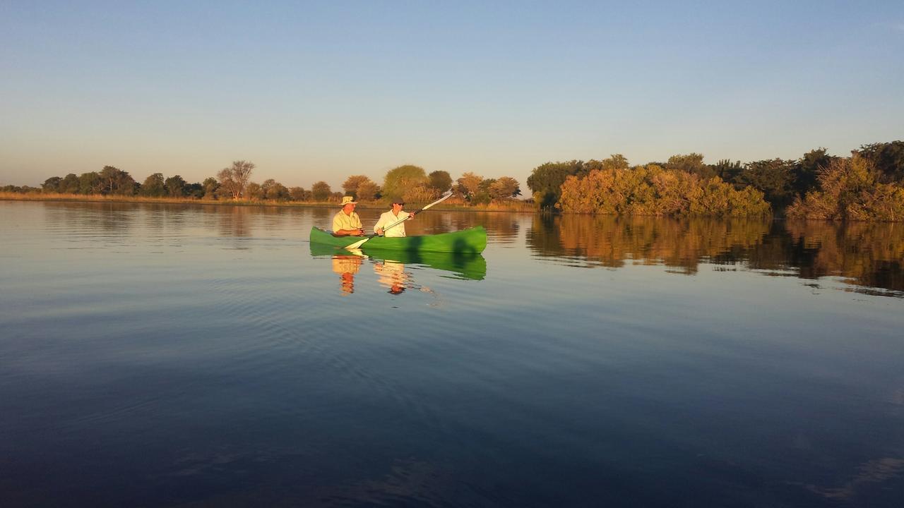 Caprivi Mutoya Lodge And Campsite カティマ・ムリロ エクステリア 写真