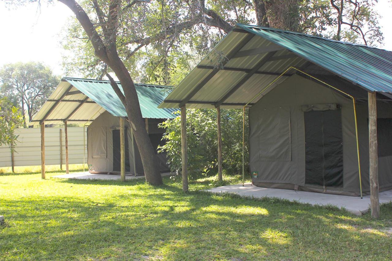 Caprivi Mutoya Lodge And Campsite カティマ・ムリロ エクステリア 写真